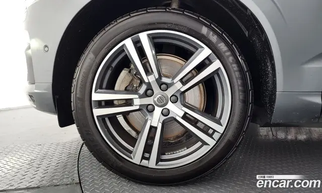 Volvo XC60 2020 2.0 автомат (гидро), миниатюра 5