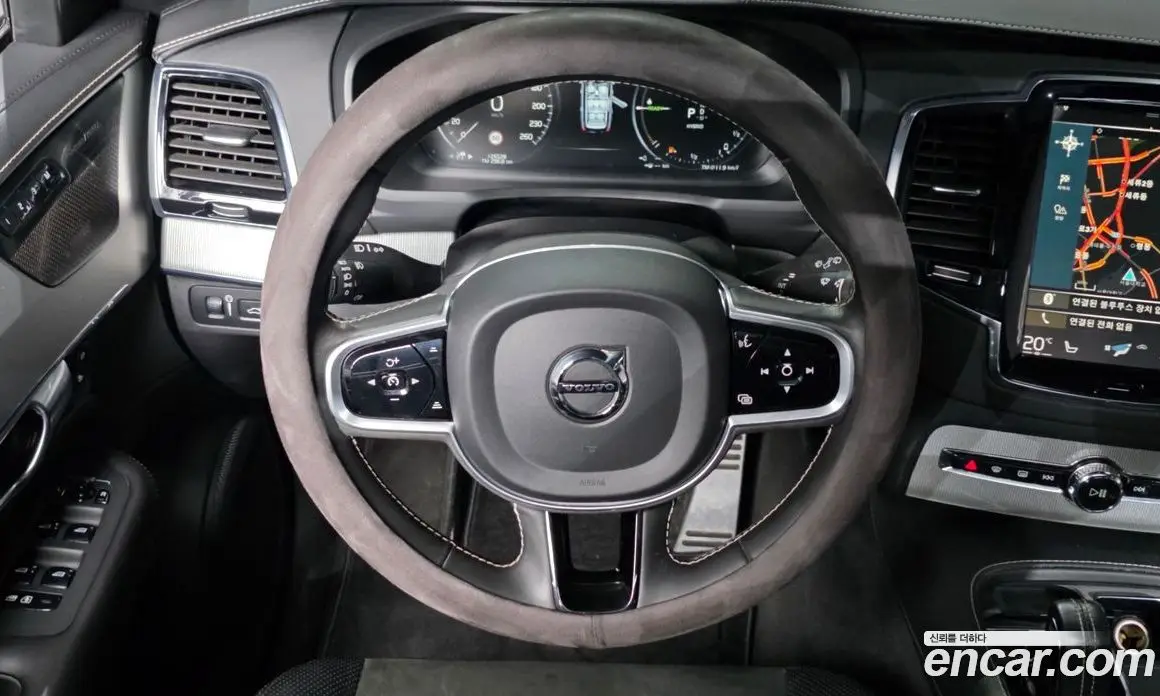 Volvo XC90 2021 2.0 автомат (гидро), фото 13