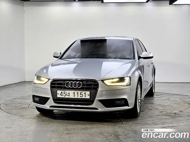 Audi A4 2014 2.0 автомат (гидро), миниатюра 2