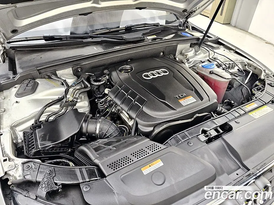Audi A4 2014 2.0 автомат (гидро), фото 6
