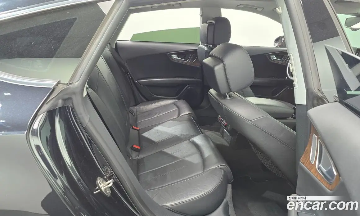 Audi A7 2013 3.0 автомат (гидро), фото 12
