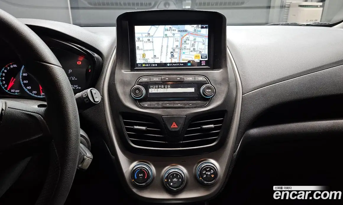 Chevrolet Spark 2015 1.0 автомат (гидро), фото 18 Chevrolet Spark 2015 1.0 автомат (гидро), фото 18
