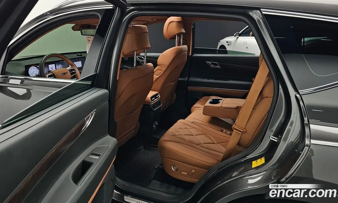Genesis GV80 2024 2.5 автомат (гидро), фото 12 Genesis GV80 2024 2.5 автомат (гидро), фото 12