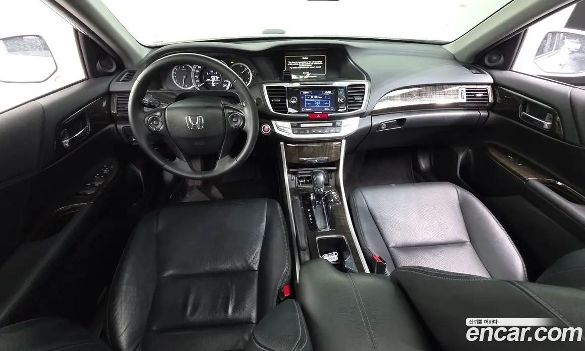 Honda Accord 2015 2.4 автомат (гидро), фото 7 Honda Accord 2015 2.4 автомат (гидро), фото 7