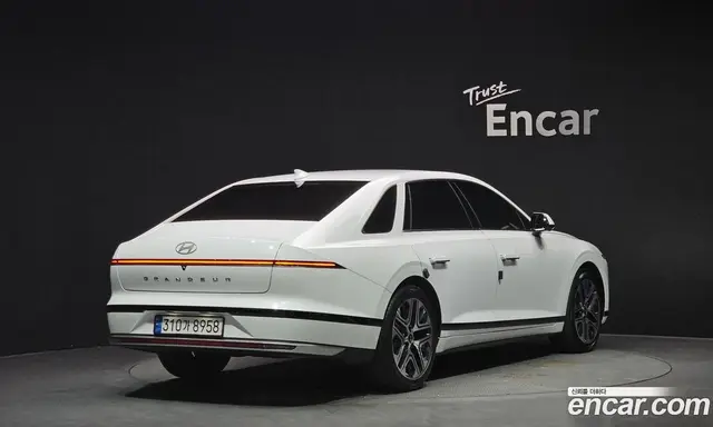 Hyundai Grandeur 2023 1.6 автомат (гидро), миниатюра 2 Hyundai Grandeur 2023 1.6 автомат (гидро), миниатюра 2