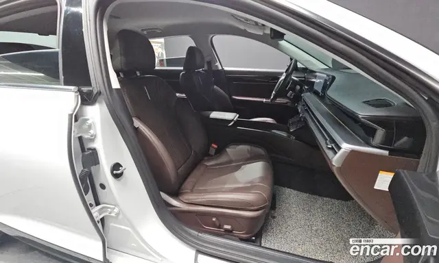 Hyundai Grandeur 2023 1.6 автомат (гидро), миниатюра 11 Hyundai Grandeur 2023 1.6 автомат (гидро), миниатюра 11
