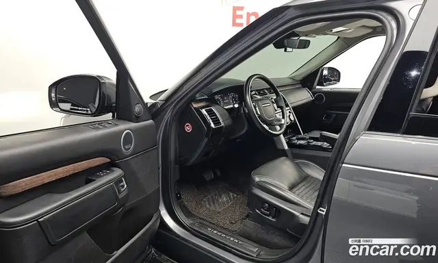 Land Rover Discovery 2019 3.0 автомат (гидро), миниатюра 10