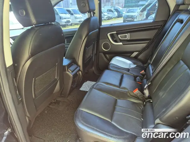 Land Rover Discovery Sport 2017 2.0 автомат (гидро), миниатюра 12