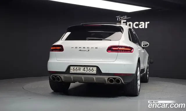 Porsche Macan 2014 3.0 автомат (гидро), миниатюра 4 Porsche Macan 2014 3.0 автомат (гидро), миниатюра 4
