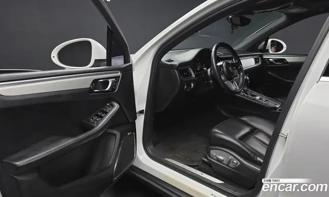 Porsche Macan 2014 3.0 автомат (гидро), миниатюра 10 Porsche Macan 2014 3.0 автомат (гидро), миниатюра 10