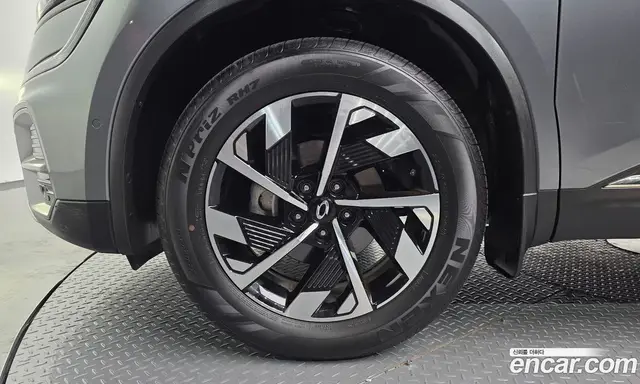 Renault (Samsung) QM6 2024 2.0 автомат (гидро), миниатюра 5 Renault (Samsung) QM6 2024 2.0 автомат (гидро), миниатюра 5