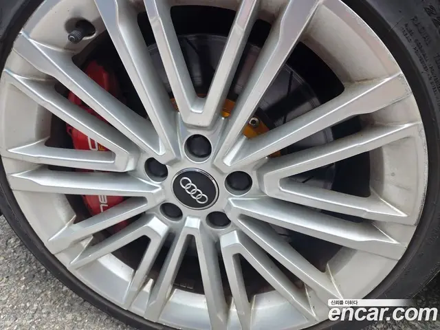 Audi A3 2018 2.0 автомат (гидро), миниатюра 7