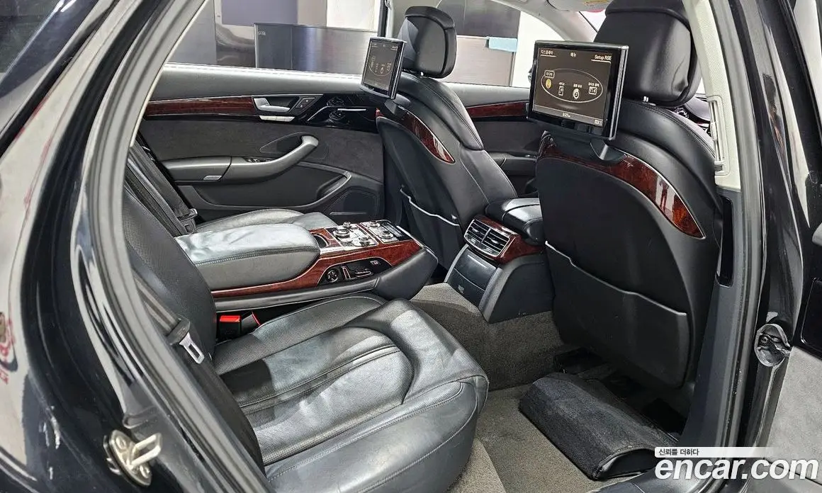 Audi A8 2011 3.0 автомат (гидро), фото 12 Audi A8 2011 3.0 автомат (гидро), фото 12