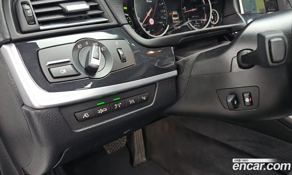 BMW 5 серия 2015 2.0 автомат (гидро), фото 18 BMW 5 серия 2015 2.0 автомат (гидро), фото 18