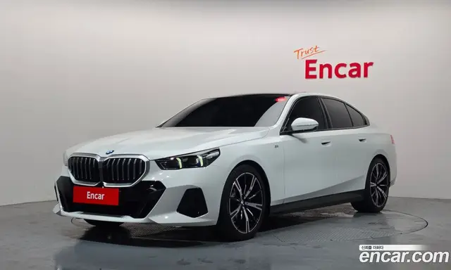 BMW 5 серия, 2025, 12 792 км
