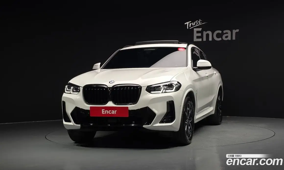 BMW X4 2024 2.0 автомат (гидро), фото 3 BMW X4 2024 2.0 автомат (гидро), фото 3
