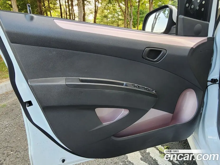 Chevrolet Spark 2013 1.0 автомат (гидро), фото 12 Chevrolet Spark 2013 1.0 автомат (гидро), фото 12