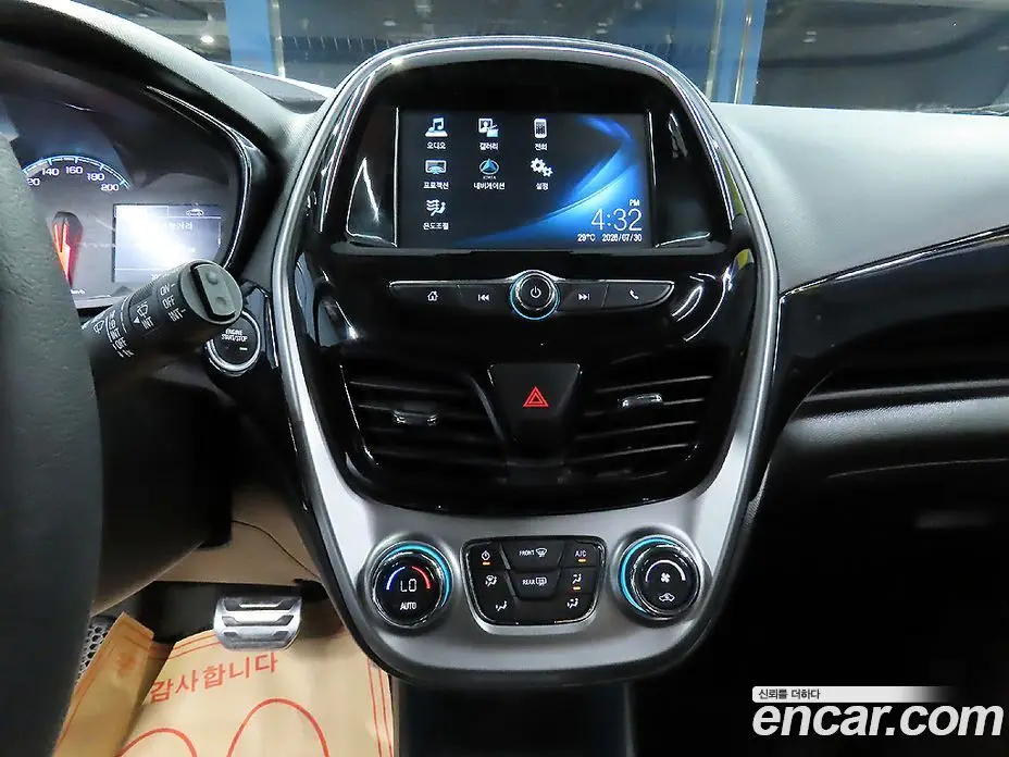 Chevrolet Spark 2017 1.0 автомат (гидро), фото 11 Chevrolet Spark 2017 1.0 автомат (гидро), фото 11