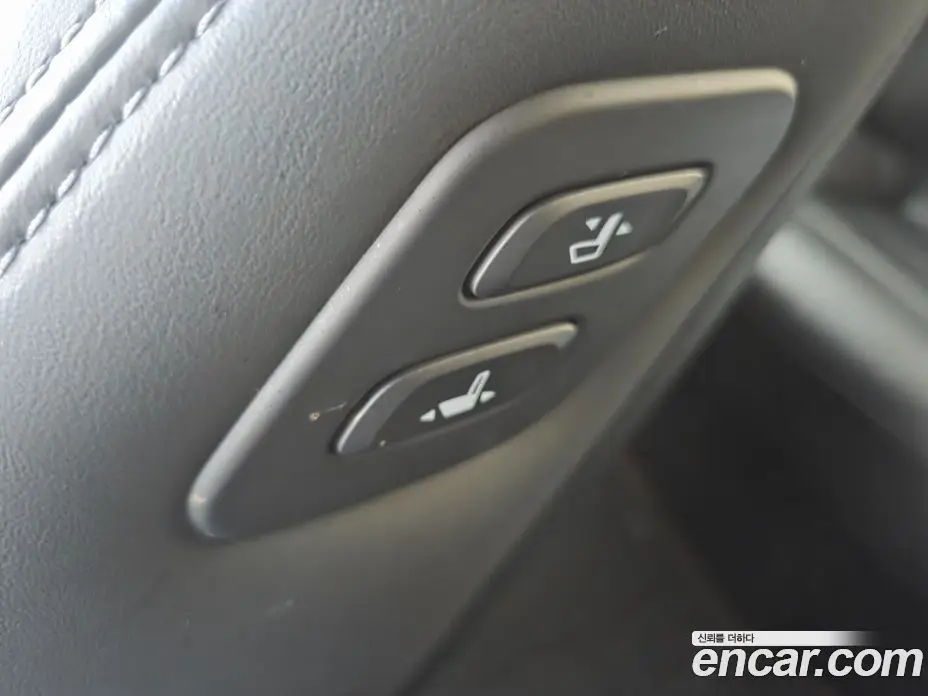 Hyundai Grandeur 2018 2.4 автомат (гидро), фото 18 Hyundai Grandeur 2018 2.4 автомат (гидро), фото 18
