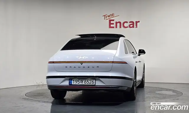 Hyundai Grandeur 2023 1.6 автомат (гидро), миниатюра 4