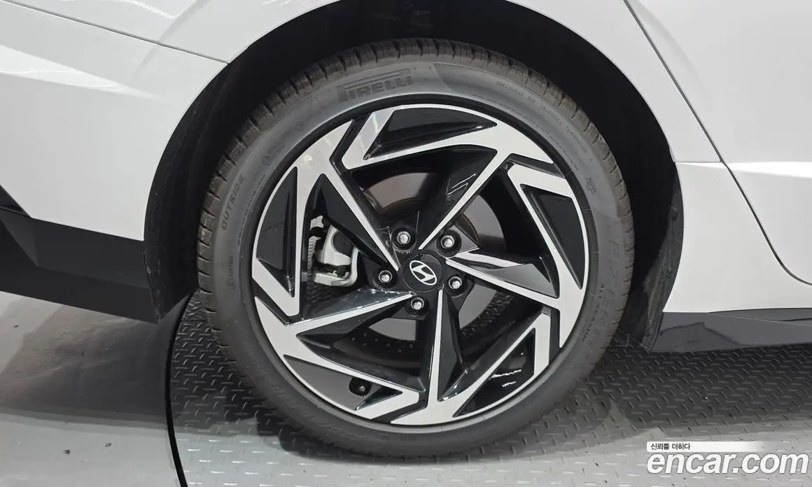 Hyundai Sonata 2026 1.6 автомат (гидро), фото 5 Hyundai Sonata 2026 1.6 автомат (гидро), фото 5
