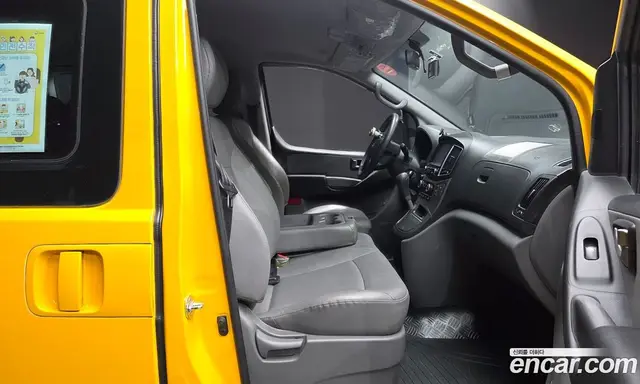 Hyundai Starex 2018 2.4 автомат (гидро), миниатюра 12