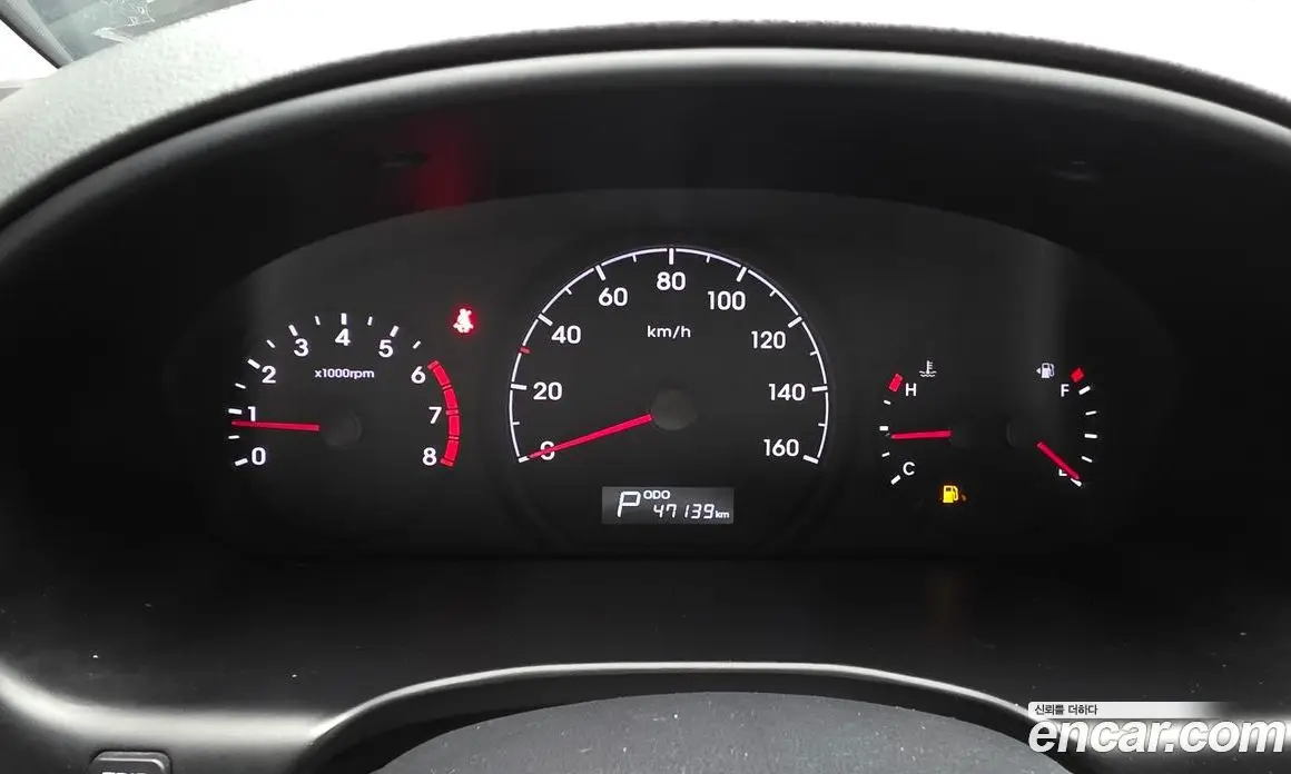 Hyundai Starex 2018 2.4 автомат (гидро), фото 8 Hyundai Starex 2018 2.4 автомат (гидро), фото 8