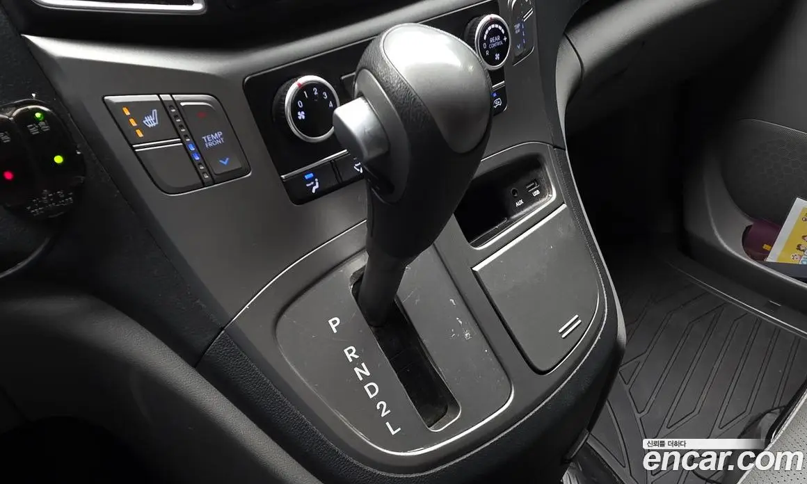 Hyundai Starex 2018 2.4 автомат (гидро), фото 9 Hyundai Starex 2018 2.4 автомат (гидро), фото 9