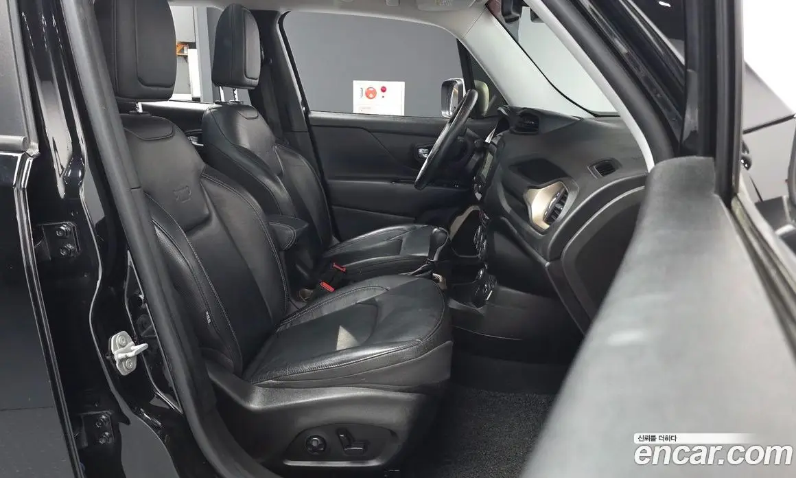 Jeep Renegade 2017 2.0 автомат (гидро), фото 11