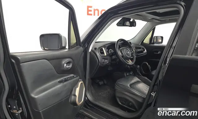 Jeep Renegade 2017 2.0 автомат (гидро), миниатюра 10