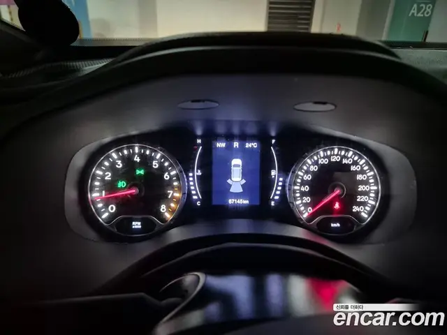 Jeep Renegade 2018 2.4 автомат (гидро), миниатюра 12