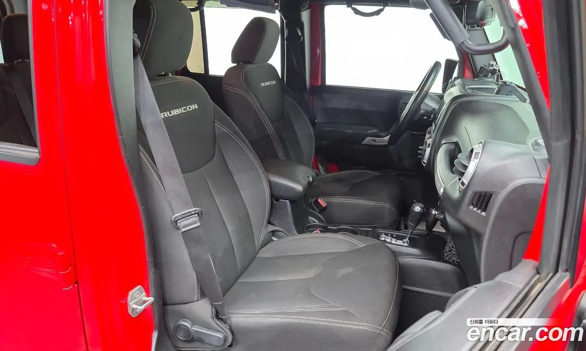 Jeep Wrangler 2015 2.8 автомат (гидро), фото 11 Jeep Wrangler 2015 2.8 автомат (гидро), фото 11