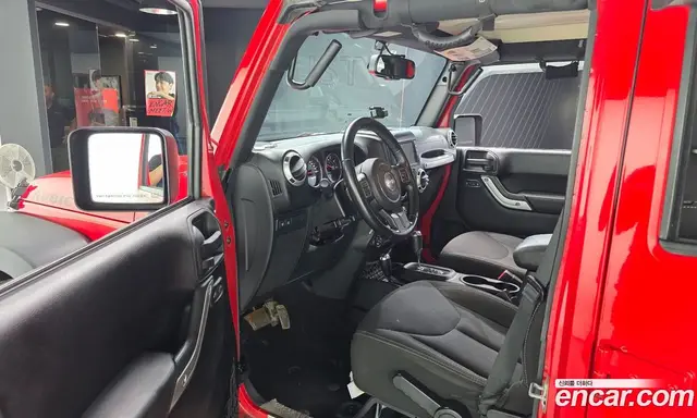 Jeep Wrangler 2015 2.8 автомат (гидро), миниатюра 10 Jeep Wrangler 2015 2.8 автомат (гидро), миниатюра 10