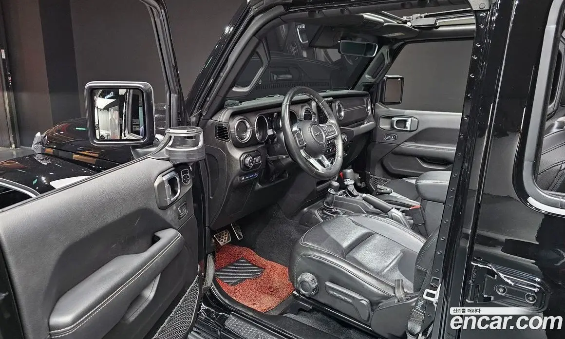 Jeep Wrangler 2022 2.0 автомат (гидро), фото 11