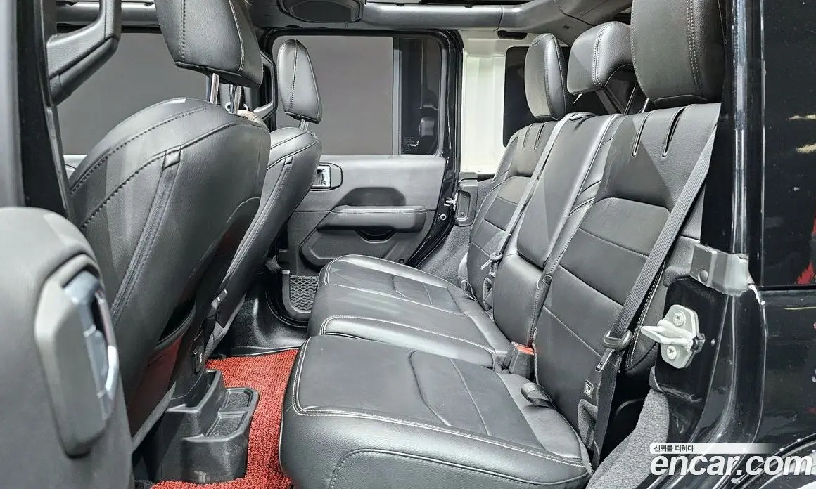 Jeep Wrangler 2022 2.0 автомат (гидро), фото 12