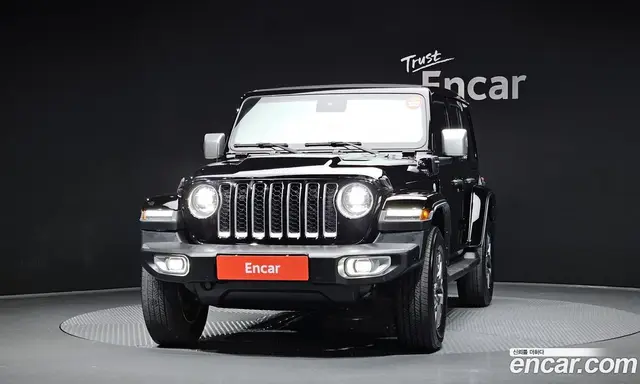 Jeep Wrangler 2022 2.0 автомат (гидро), миниатюра 3