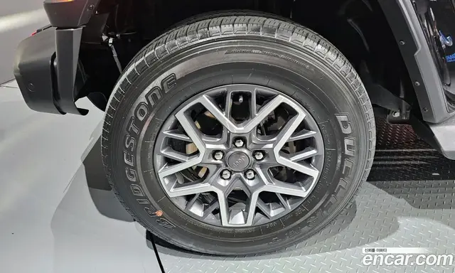 Jeep Wrangler 2022 2.0 автомат (гидро), миниатюра 5