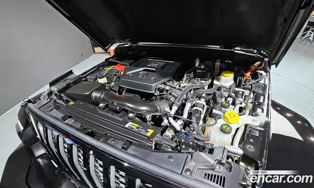 Jeep Wrangler 2022 2.0 автомат (гидро), миниатюра 6