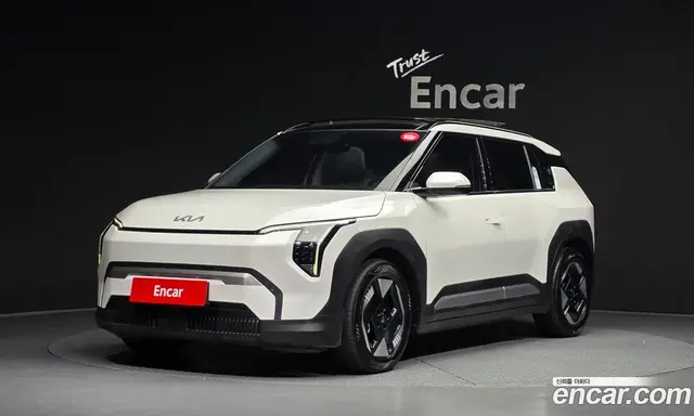 Kia EV3, 2025, 23 948 км
