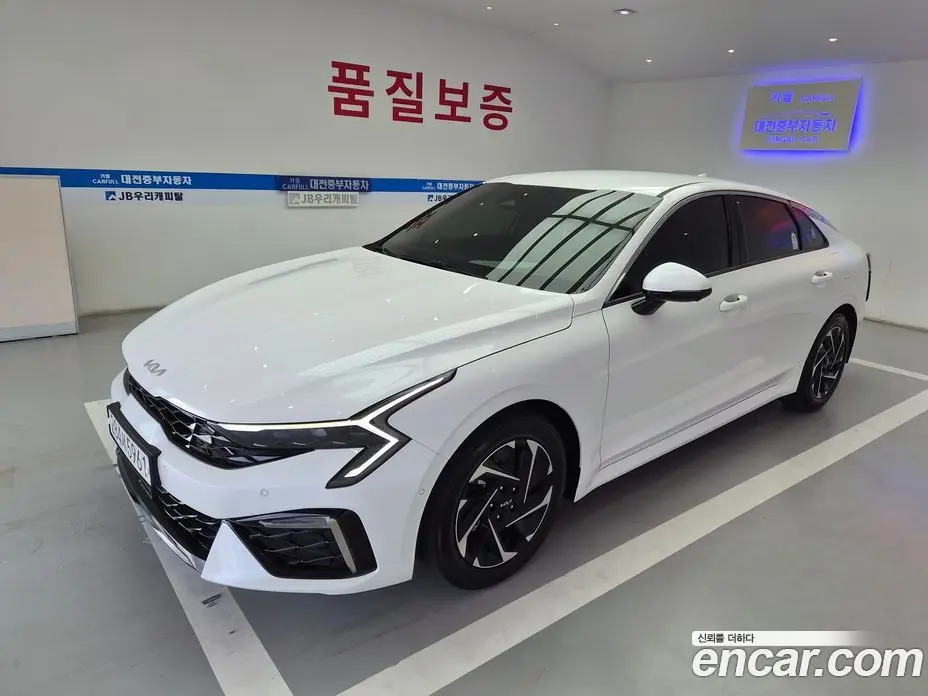 Kia K5 (Optima) 2024 2.0 автомат (гидро), фото 1 Kia K5 (Optima) 2024 2.0 автомат (гидро), фото 1