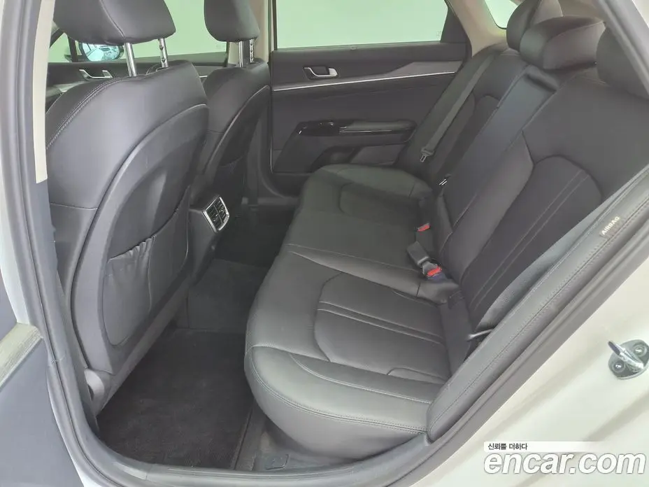 Kia K5 (Optima) 2024 2.0 автомат (гидро), фото 8 Kia K5 (Optima) 2024 2.0 автомат (гидро), фото 8