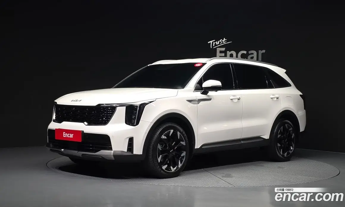 Kia Sorento 2023 2.5 автомат (гидро), фото 1 Kia Sorento 2023 2.5 автомат (гидро), фото 1