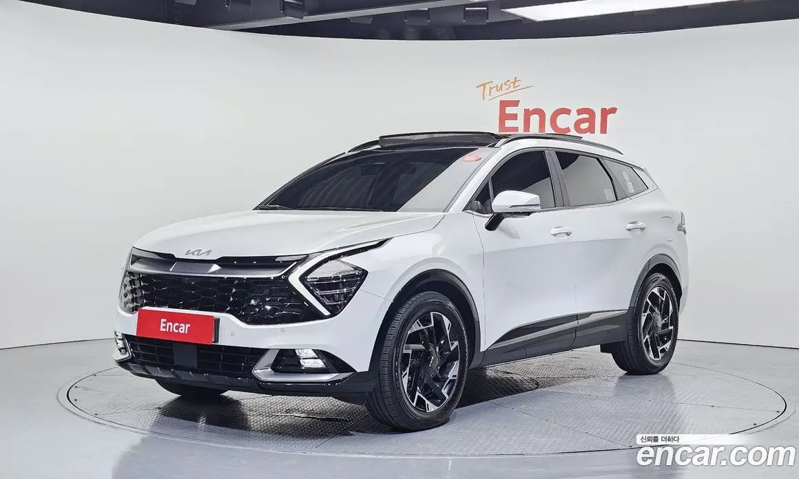 Kia Sportage 2023 1.6 автомат (гидро), фото 1 Kia Sportage 2023 1.6 автомат (гидро), фото 1