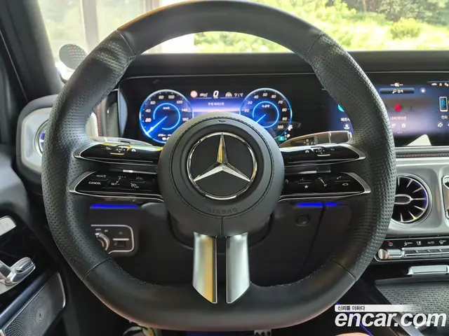 Mercedes-Benz G-Class 2025 0.2 автомат (гидро), миниатюра 9