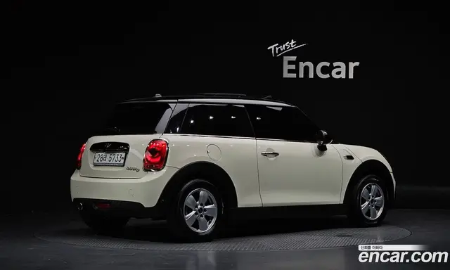 Mini Cooper 2017 1.5 автомат (гидро), миниатюра 2