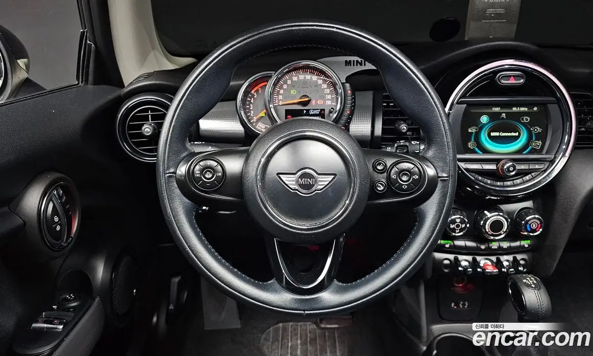 Mini Cooper 2017 1.5 автомат (гидро), фото 13
