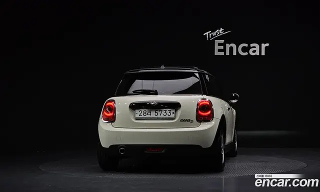 Mini Cooper 2017 1.5 автомат (гидро), миниатюра 4