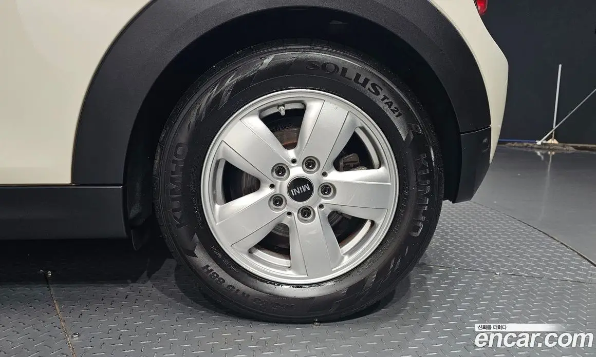Mini Cooper 2017 1.5 автомат (гидро), фото 5