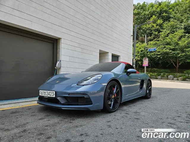 Porsche 718, 2018, 96 200 км