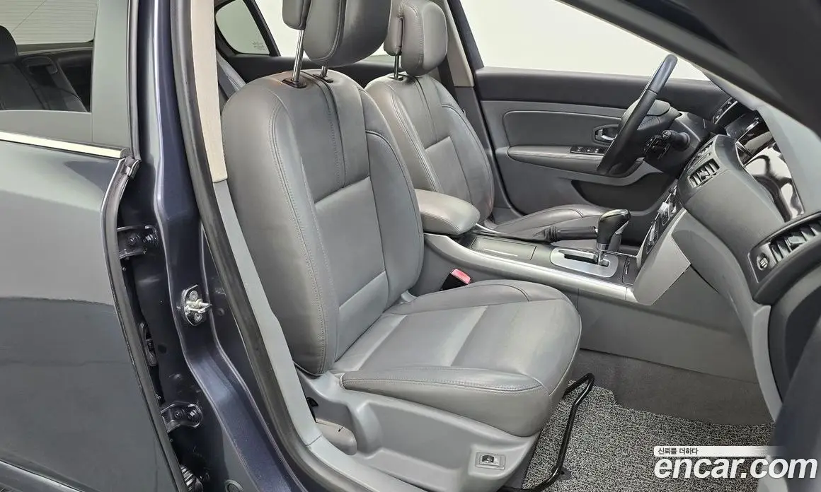 Renault (Samsung) SM5 2010 2.0 автомат (гидро), фото 12 Renault (Samsung) SM5 2010 2.0 автомат (гидро), фото 12